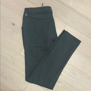Men’s lululemon ABC pants 31